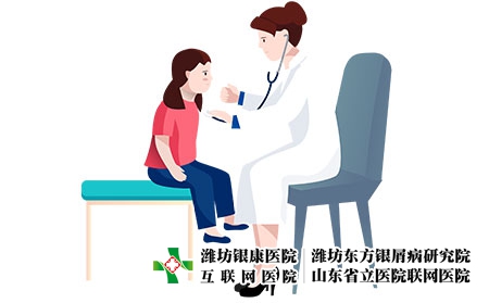 攝圖網(wǎng)_401693482_醫(yī)生給小朋友體檢看病（企業(yè)商用）